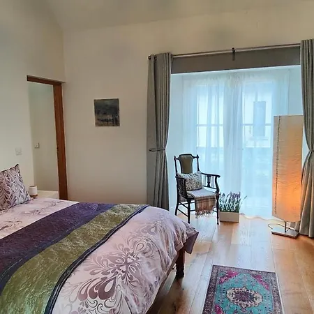 Apartment The Burren, Cozy Cottage, County Clare