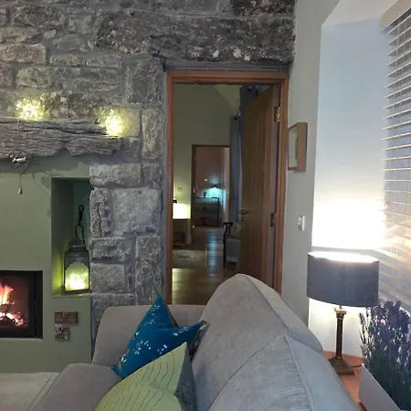 Apartmán The Burren, Cozy Cottage, County Clare *