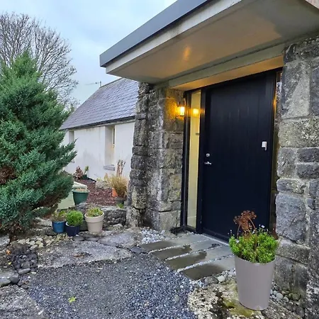 The Burren, Cozy Cottage, County Clare Apartment Carran (Clare)