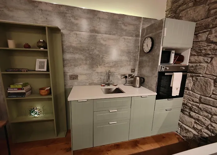 The Burren, Cozy Cottage, County Clare Апартаменты *